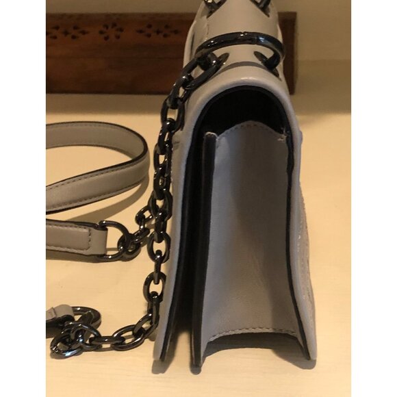 TORY BURCH Alexa Quilted Chain Shoulder Crossbody Bag Concrete Grey - Picture 4 of 12